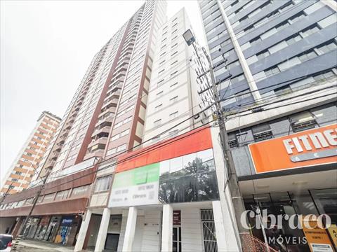Apartamento para locacao no Centro em Curitiba com 45m² por R$ 1.520,00