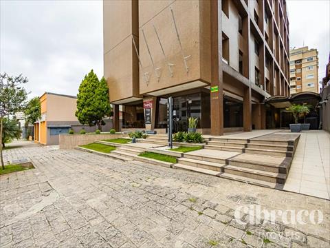 Apartamento para locacao no Alto da Rua XV em Curitiba com 24m² por R$ 1.200,00