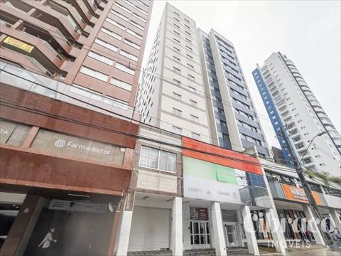 Apartamento para locacao no Centro em Curitiba com 45m² por R$ 1.450,00