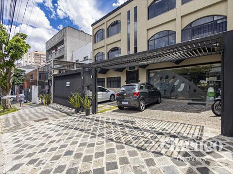 Apartamento para locacao no Mercês em Curitiba com 72m² por R$ 2.890,00