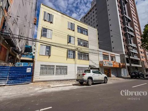 Apartamento para locacao no Centro em Curitiba com 76m² por R$ 2.700,00