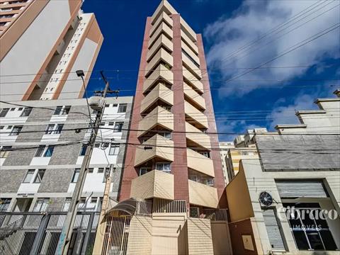 Apartamento para locacao no Centro em Curitiba com 43m² por R$ 1.800,00