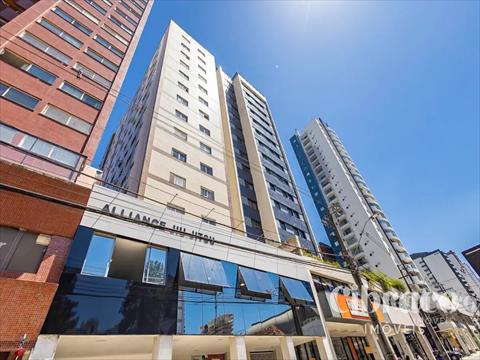 Apartamento para locacao no Centro em Curitiba com 45m² por R$ 1.450,00