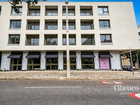 Apartamento para locacao no Centro Cívico em Curitiba com 42m² por R$ 3.400,00