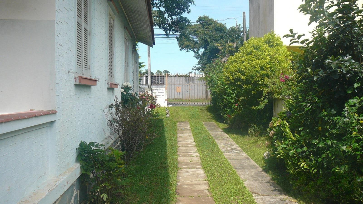Terreno / Lote para venda no Orleans em Curitiba com 0m² por R$ 3.000.000,00
