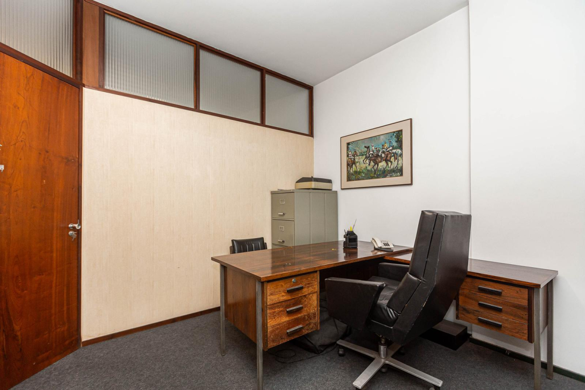Imovel Comercial para venda no Centro em Curitiba com 57,42m² por R$ 199.000,00