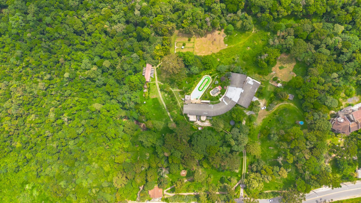 Terreno para venda no Lamenha Grande em Almirante Tamandaré com 35.076,55m² por R$ 10.990.000,00