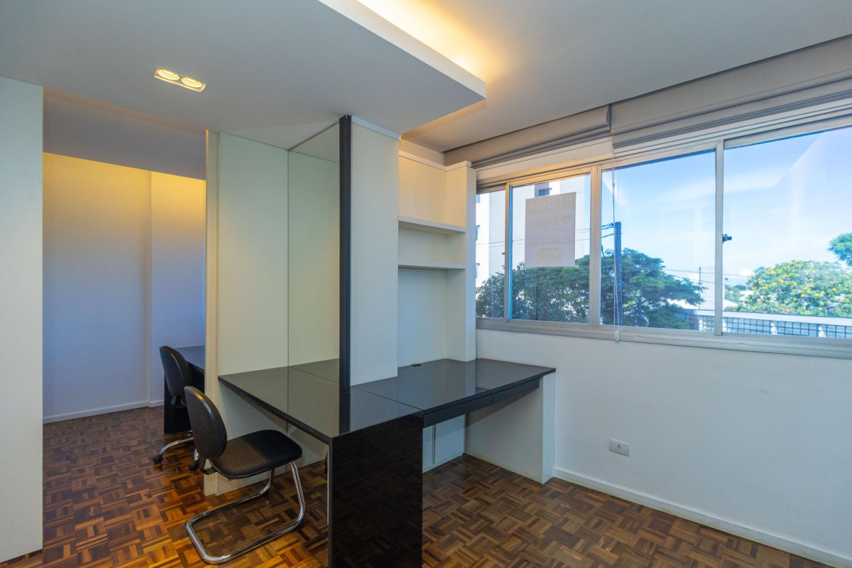 Imovel Comercial para locacao no Portão em Curitiba com 0,00m² por R$ 700,00