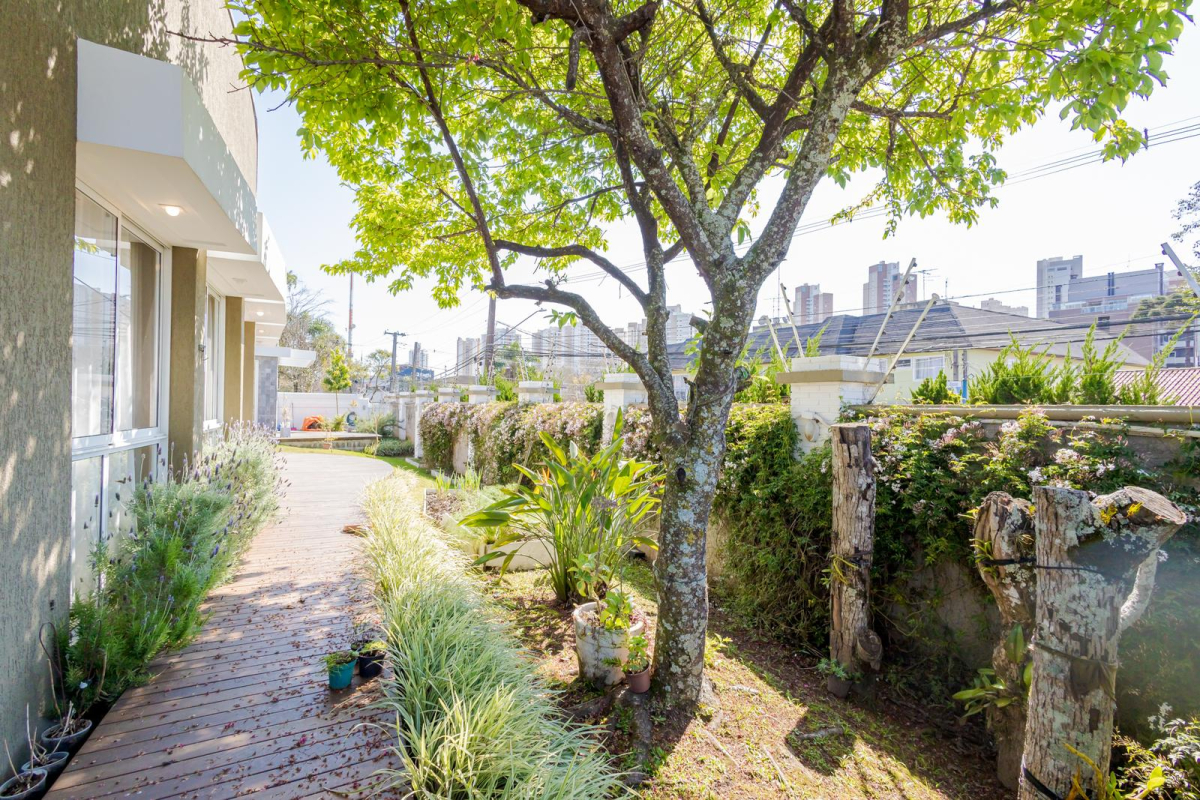 Casa Residencial para venda no Campo Comprido em Curitiba com 331m² por R$ 3.290.000,00