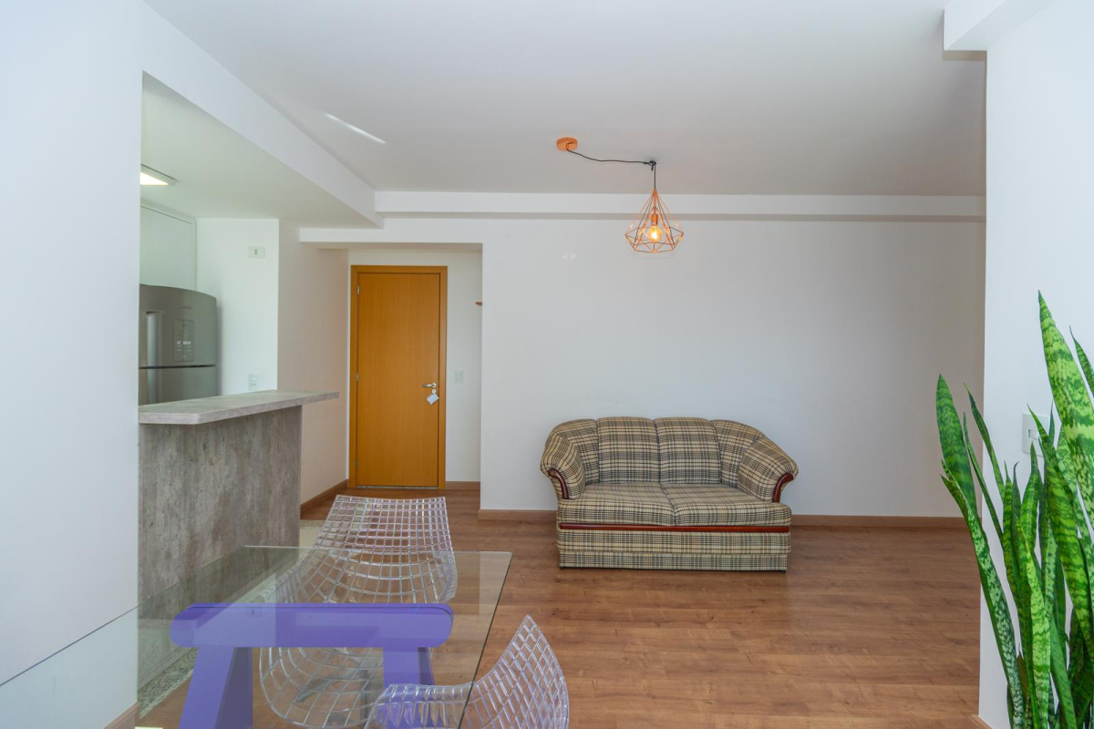 Apartamento para locacao no Ecoville em Curitiba com 87,11m² por R$ 2.600,00