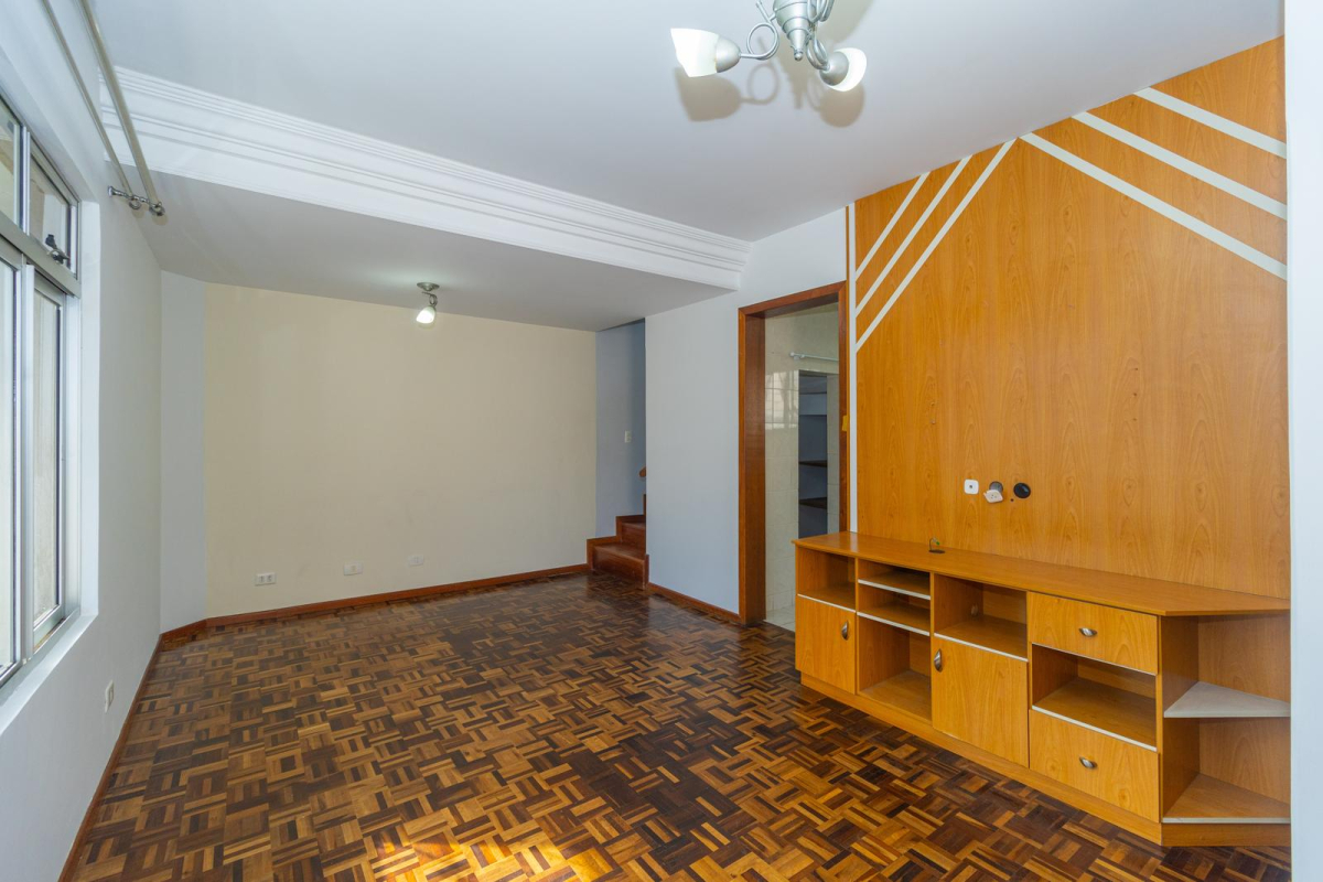 Sobrado para locacao no Cidade Industrial em Curitiba com 150,00m² por R$ 3.500,00