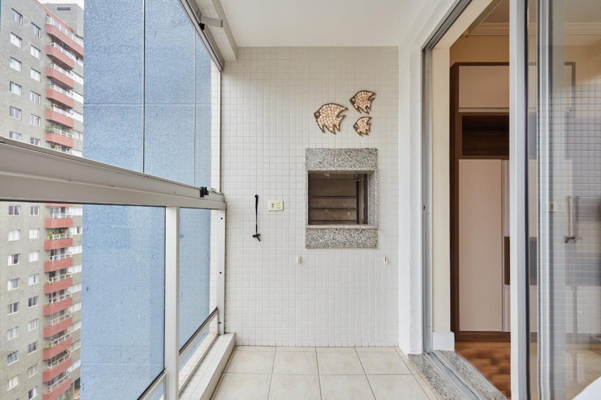 Apartamento para venda no Batel em Curitiba com 127,92m² por R$ 960.000,00