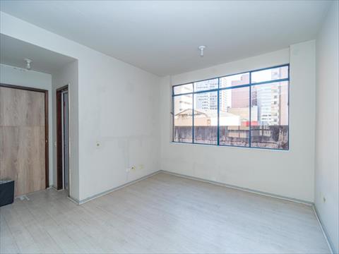 Imovel Comercial para locacao no Centro em Curitiba com 413,00m² por R$ 1.500,00