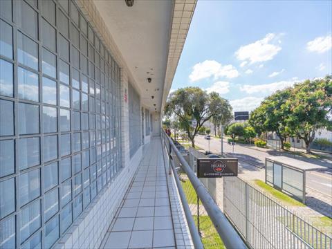 Imóveis Comerciais para locacao no Cristo Rei em Curitiba com 30m² por R$ 900,00