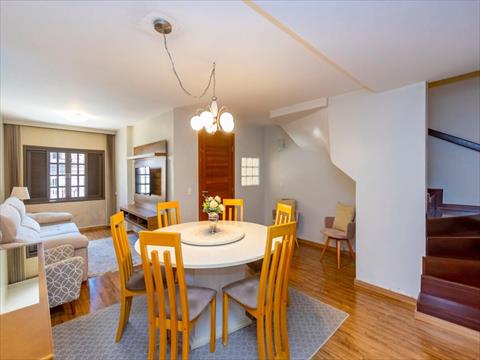 Sobrado para venda no Campina do Siqueira em Curitiba com 118m² por R$ 669.000,00