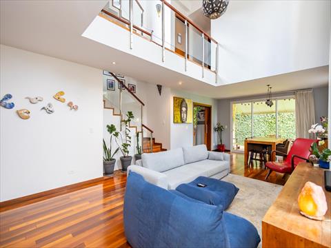 Casa Residencial para venda no Campo Comprido em Curitiba com 231,79m² por R$ 2.940.000,00