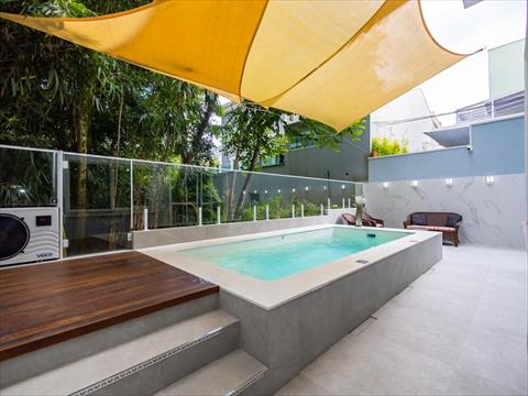 Casa Residencial para venda no Orleans em Curitiba com 350,21m² por R$ 2.268.000,00