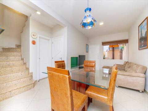Sobrado para venda no Santa Felicidade em Curitiba com 148m² por R$ 800.000,00