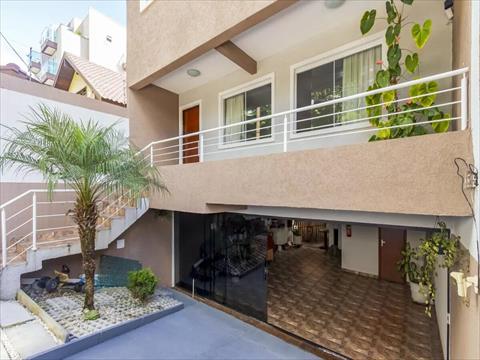 Sobrado para venda no Santa Felicidade em Curitiba com 155m² por R$ 780.000,00