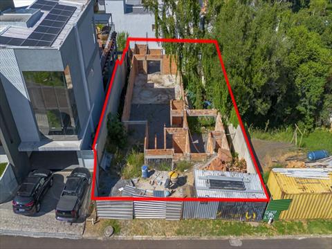 Terreno / Lote para venda no Cascatinha em Curitiba com 710,39m² por R$ 2.300.000,00