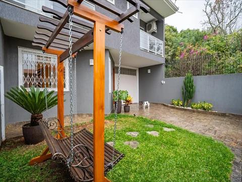 Sobrado para venda no Abranches em Curitiba com 214m² por R$ 1.290.000,00