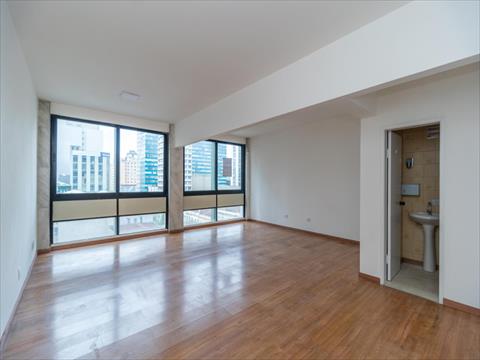 Imovel Comercial para locacao no Centro em Curitiba com 51,80m² por R$ 1.400,00