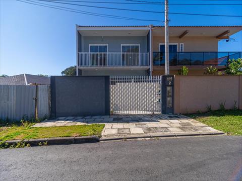 Sobrado para locacao no Campo Comprido em Curitiba com 180,00m² por R$ 3.700,00