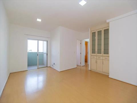 Apartamento para locacao no Portão em Curitiba com 96m² por R$ 3.300,00