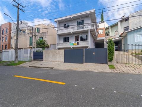 Apartamento para locacao no Mossunguê em Curitiba com 200m² por R$ 2.600,00