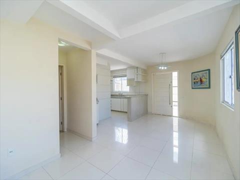 Sobrado para locacao no Santa Quitéria em Curitiba com 124m² por R$ 4.100,00