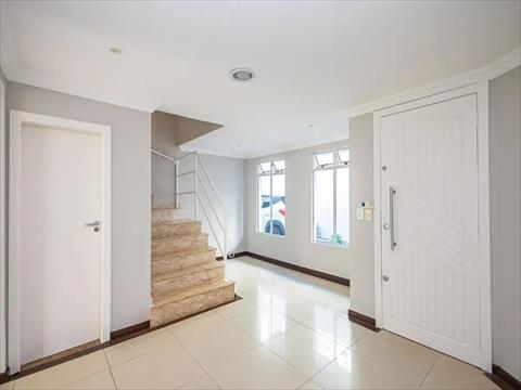 Sobrado para venda no Santa Felicidade em Curitiba com 151m² por R$ 690.000,00