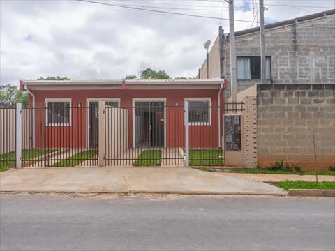 Casa Residencial para locacao no Ferraria em Campo Largo com 40m² por R$ 1.500,00