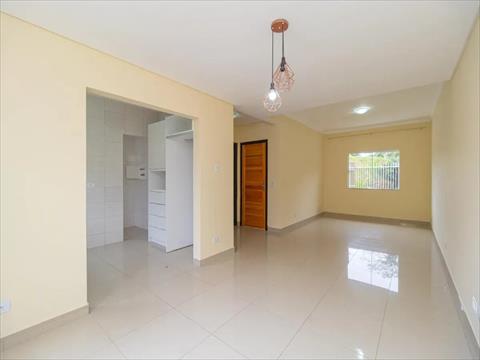 Sobrado para locacao no Campo Comprido em Curitiba com 160m² por R$ 5.200,00