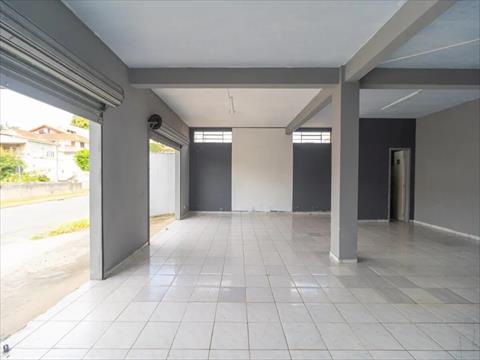 Loja para locacao no Vila Gilcy em Campo Largo com 40m² por R$ 750,00
