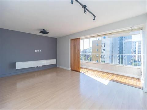 Apartamento para locacao no Centro Cívico em Curitiba com 152m² por R$ 5.500,00