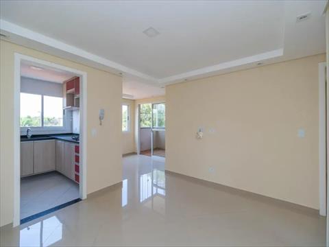 Apartamento para locacao no Campo Comprido em Curitiba com 76m² por R$ 2.900,00