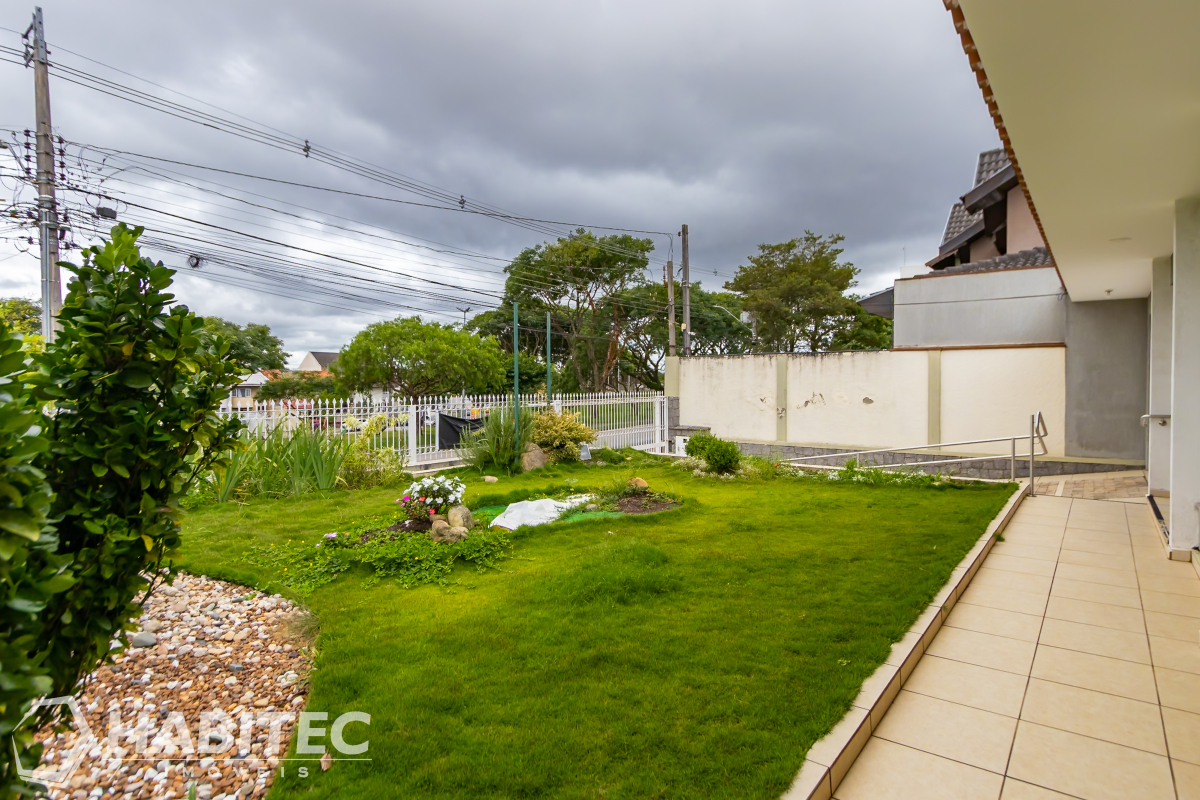 Casa Residencial para venda no Jardim das Américas em Curitiba com 226,00m² por R$ 1.700.000,00