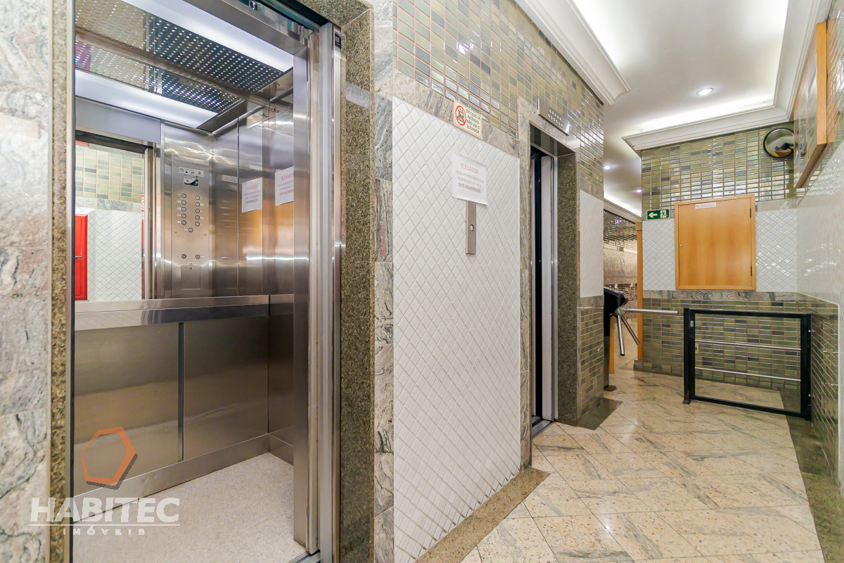 Imovel Comercial para locacao no Centro em Curitiba com 172,20m² por R$ 1.550,00