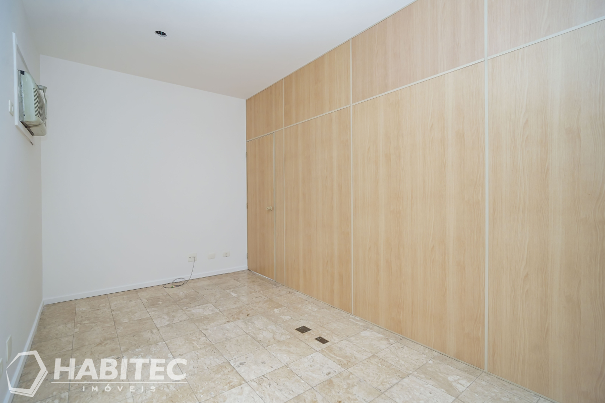 Imovel Comercial para venda no Centro em Curitiba com 75,57m² por R$ 310.000,00
