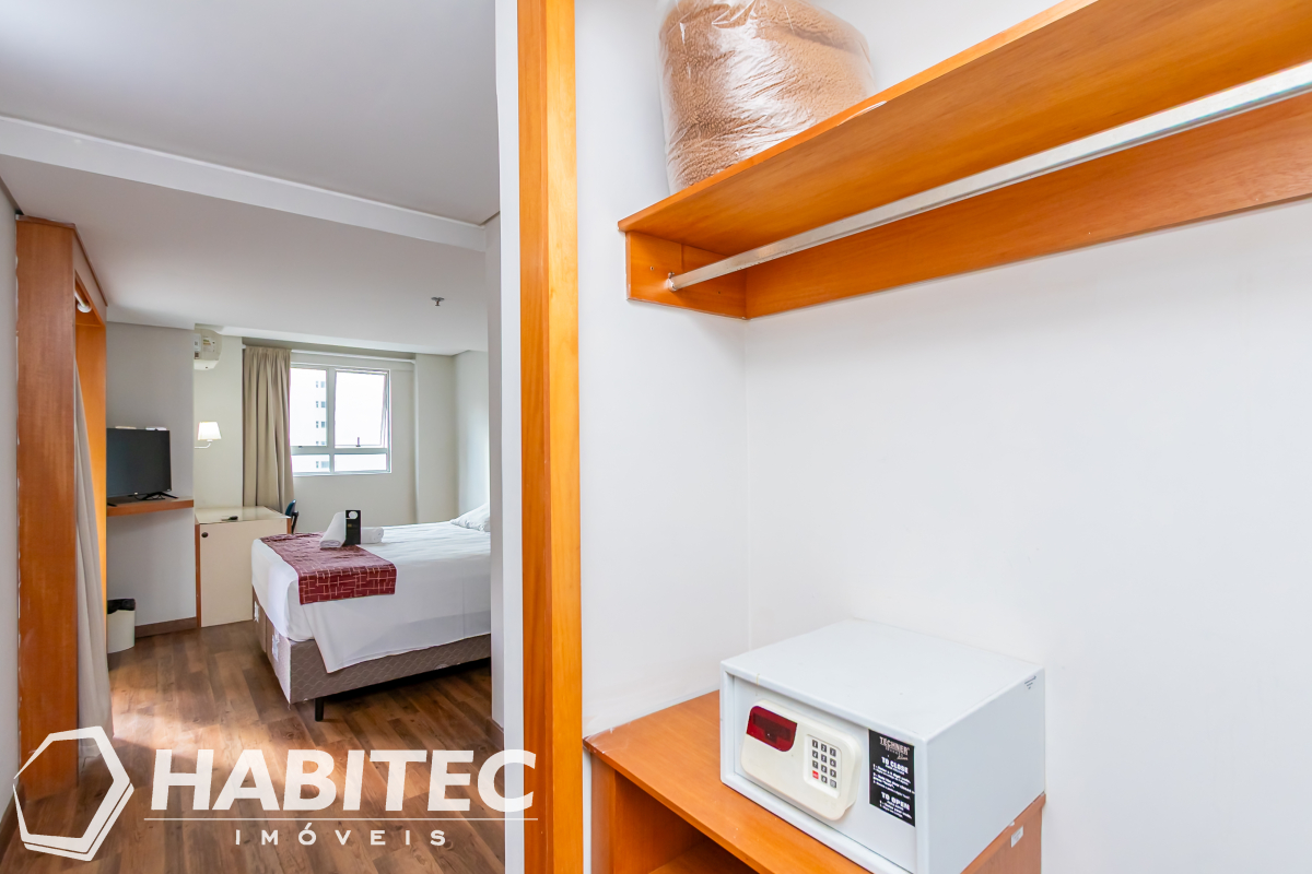 Flat para venda no Centro em Curitiba com 52,50m² por R$ 220.000,00