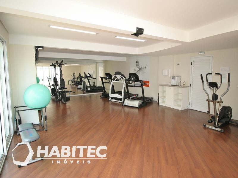 Apartamento para locacao no Centro em Curitiba com 157,86m² por R$ 5.200,00