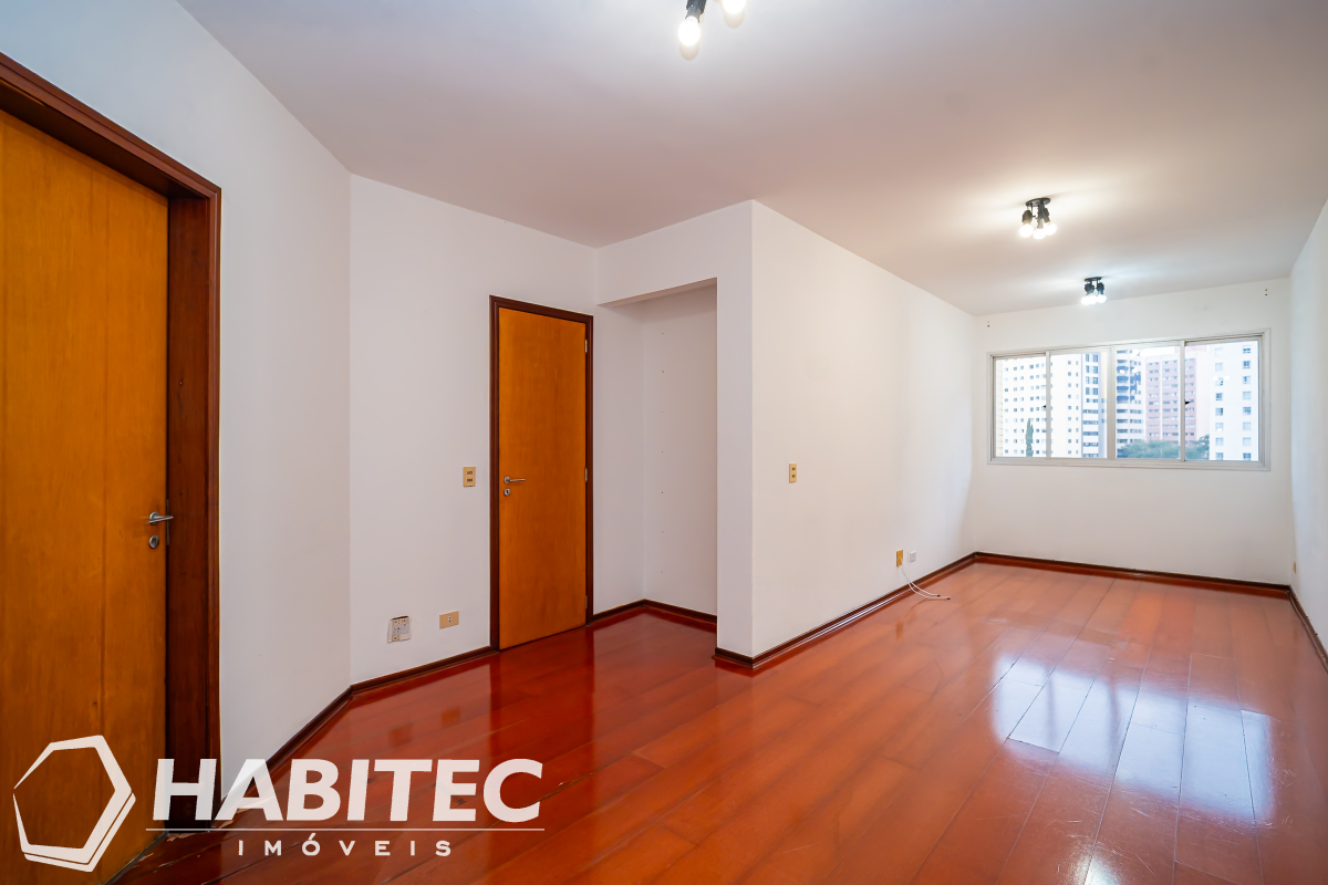 Apartamento para locacao no Cristo Rei em Curitiba com 125,13m² por R$ 2.300,00