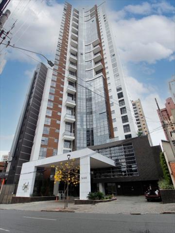 Apartamento para locacao no Centro em Curitiba com 211,03m² por R$ 7.000,00