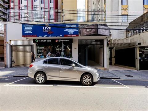 Apartamento para locacao no Centro em Curitiba com 64m² por R$ 2.000,00