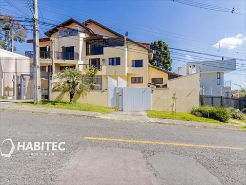 Sobrado para locacao no Ahú em Curitiba com 185m² por R$ 5.900,00