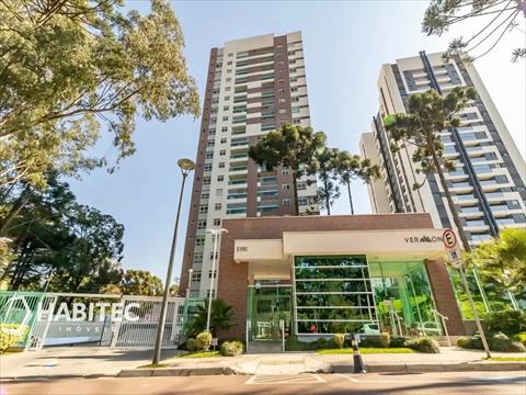 Apartamento para locacao no Ecoville em Curitiba com 61m² por R$ 2.800,00