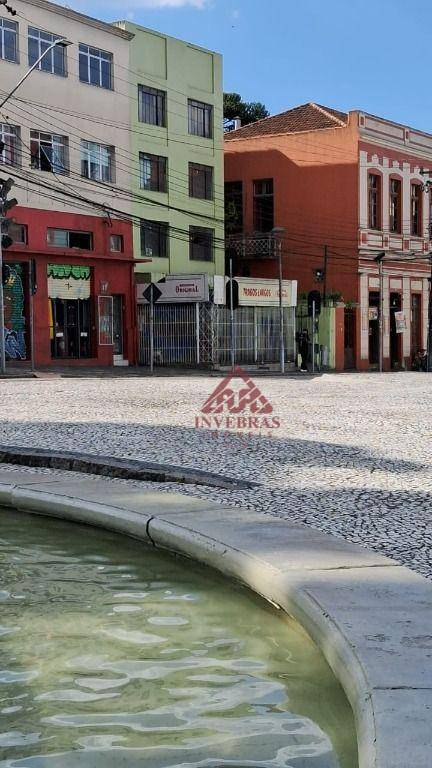 Prédio para venda no São Francisco em Curitiba com 161m² por R$ 1.600.000,00