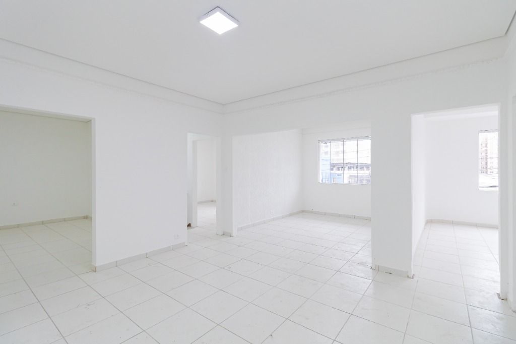 Imovel Comercial para locacao no Portão em Curitiba com 150,00m² por R$ 4.900,00