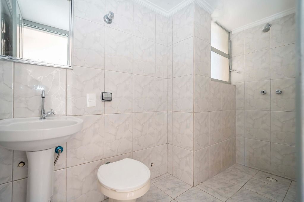 Apartamento para venda no Centro em Curitiba com 138,00m² por R$ 400.000,00