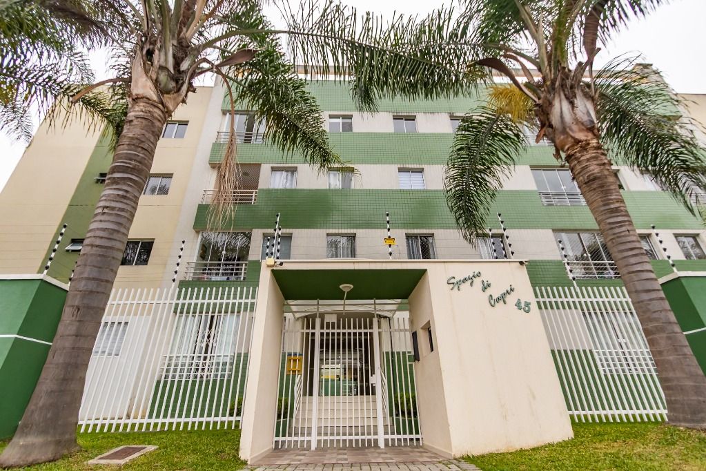 Apartamento para locacao no Uberaba em Curitiba com 90,00m² por R$ 1.600,00